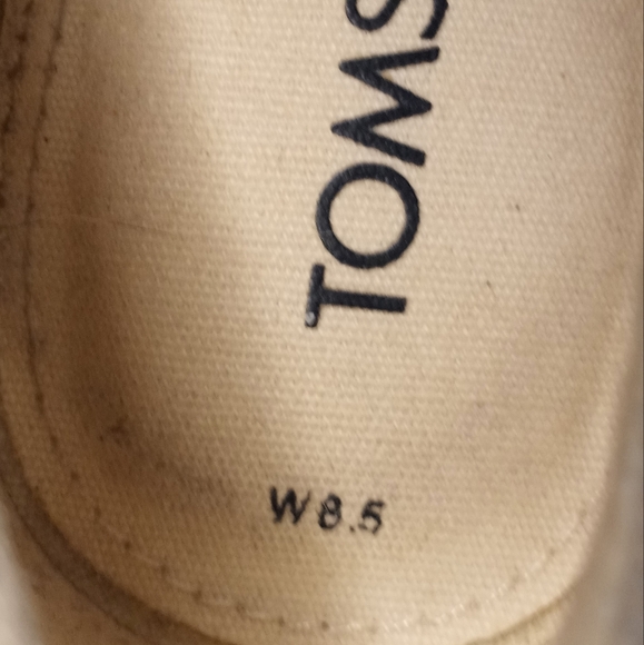 Toms Cream and Gold Metallic Linen Espadrille Wedges - Picture 6 of 7